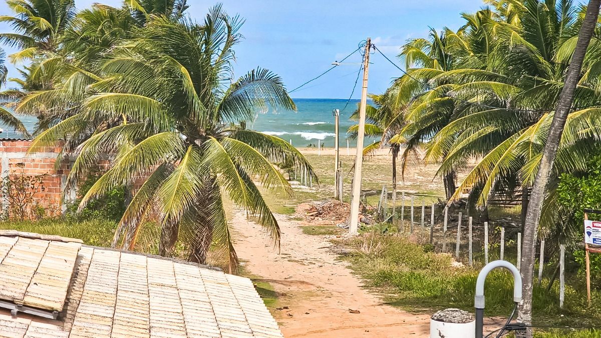 Casa 2 Dormitórios para venda em Entre Rios - BA