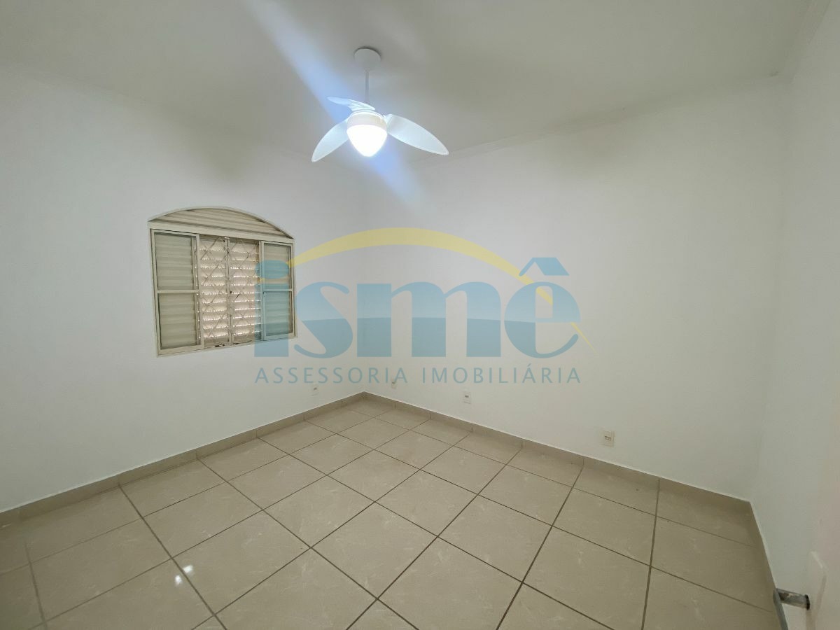 Casa, 4 quartos, 260 m² - Foto 44