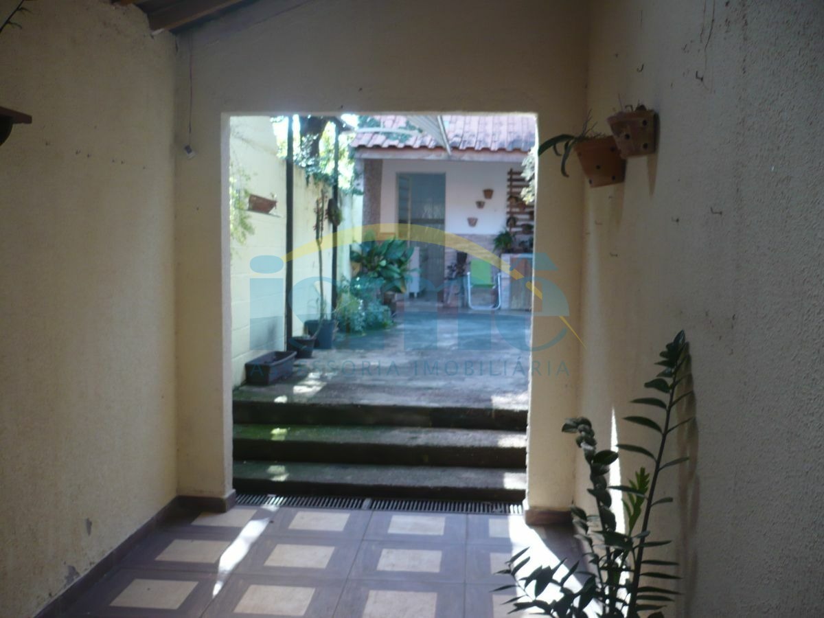 Casa, 3 quartos, 210 m² - Foto 3