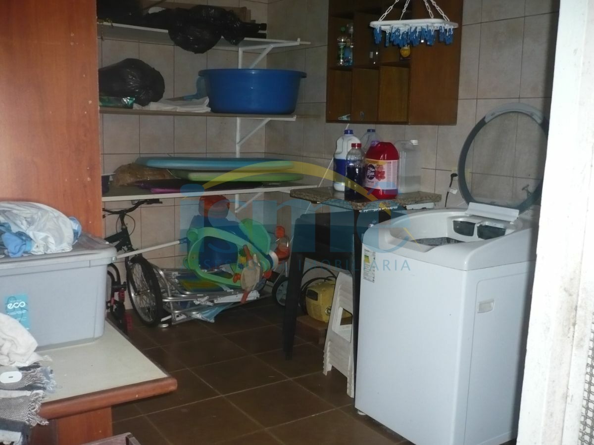 Casa, 3 quartos, 210 m² - Foto 16