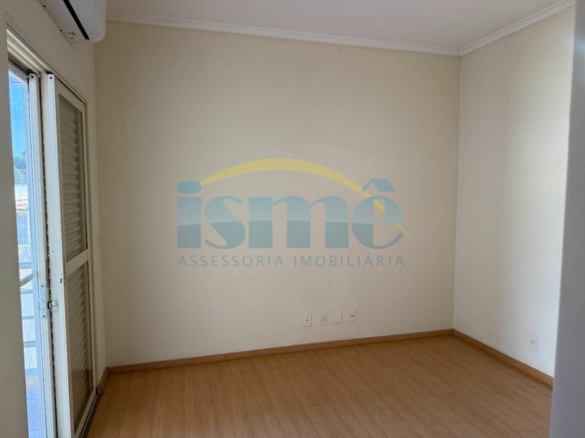 Casa, 4 quartos, 205 m² - Foto 2