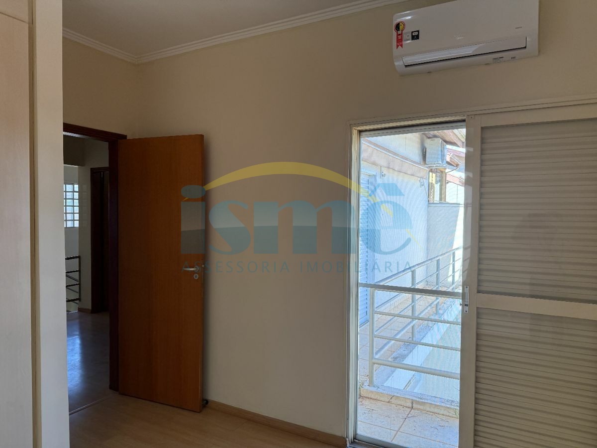 Casa, 4 quartos, 205 m² - Foto 4