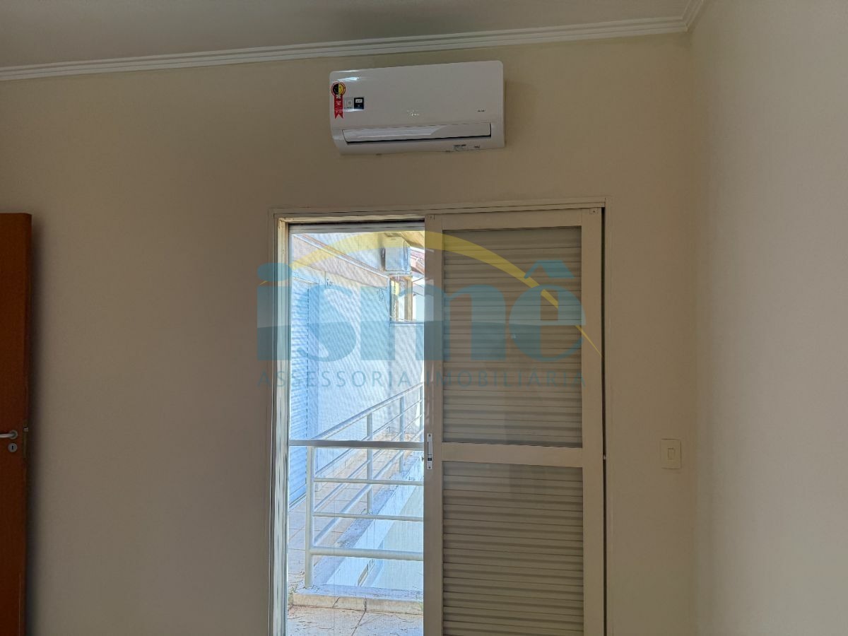 Casa, 4 quartos, 205 m² - Foto 3