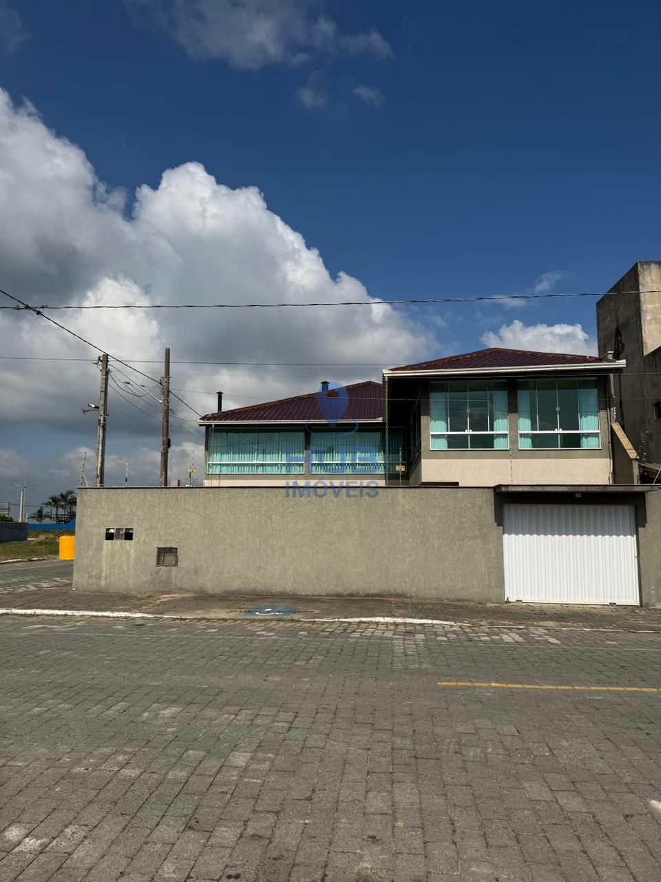 Casa, 4 quartos, 340 m² - Foto 1