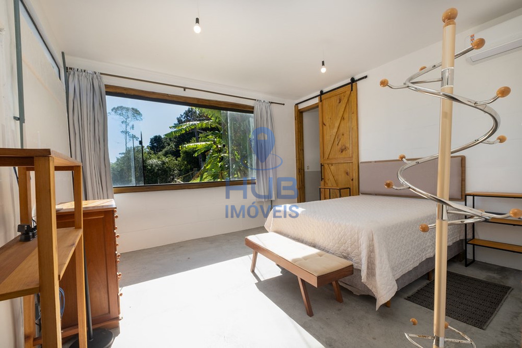Casa, 4 quartos, 220 m² - Foto 23