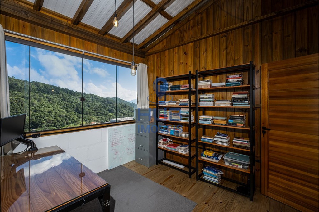 Casa, 4 quartos, 220 m² - Foto 12