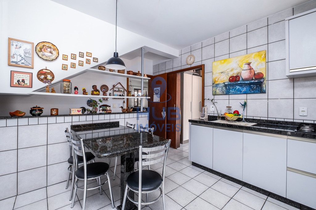 Casa, 4 quartos, 260 m² - Foto 10