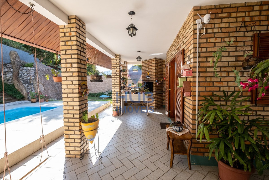 Casa, 4 quartos, 260 m² - Foto 27