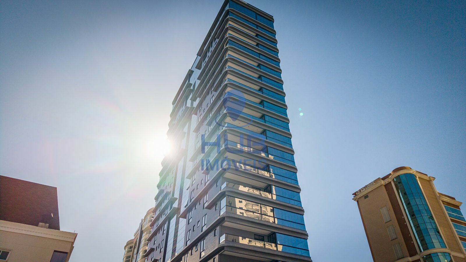 Apartamento, 4 quartos, 206 m² - Foto 1