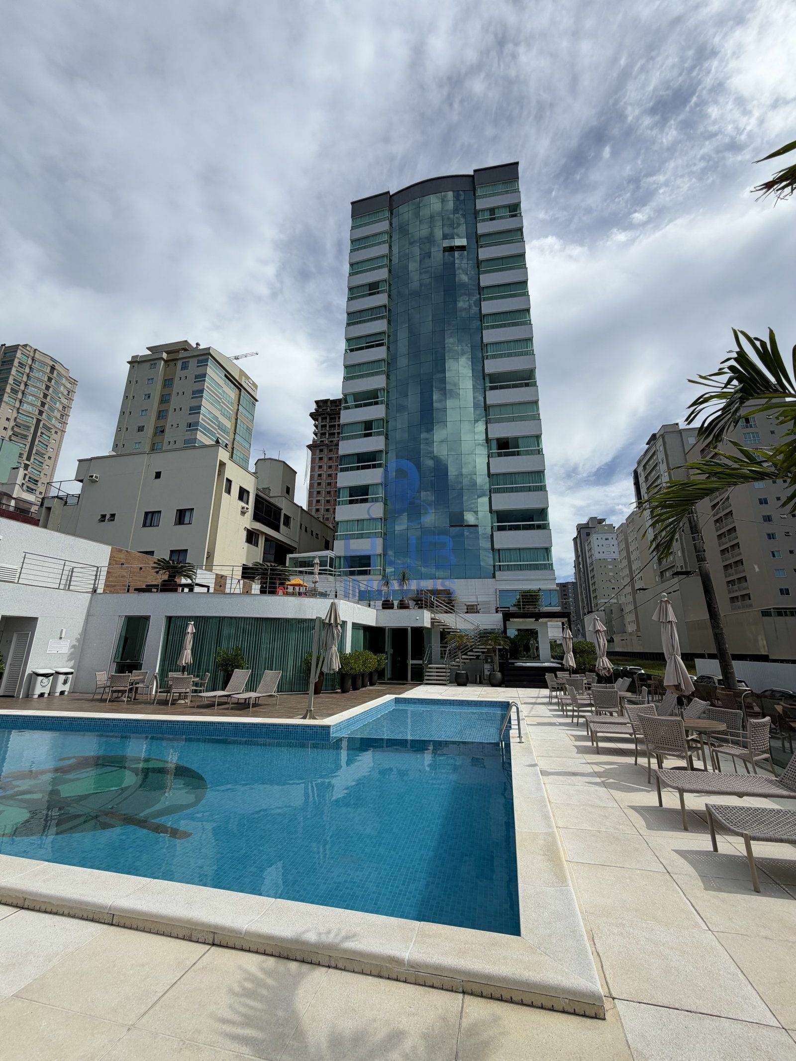 Apartamento, 4 quartos, 185 m² - Foto 2