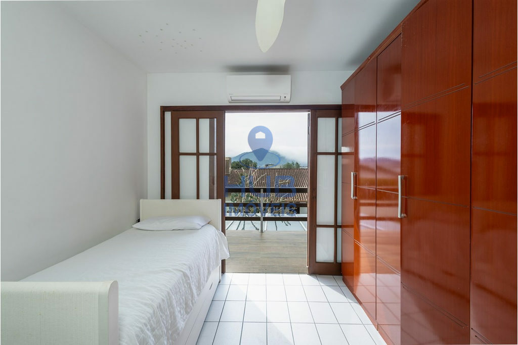 Casa, 4 quartos, 327 m² - Foto 2