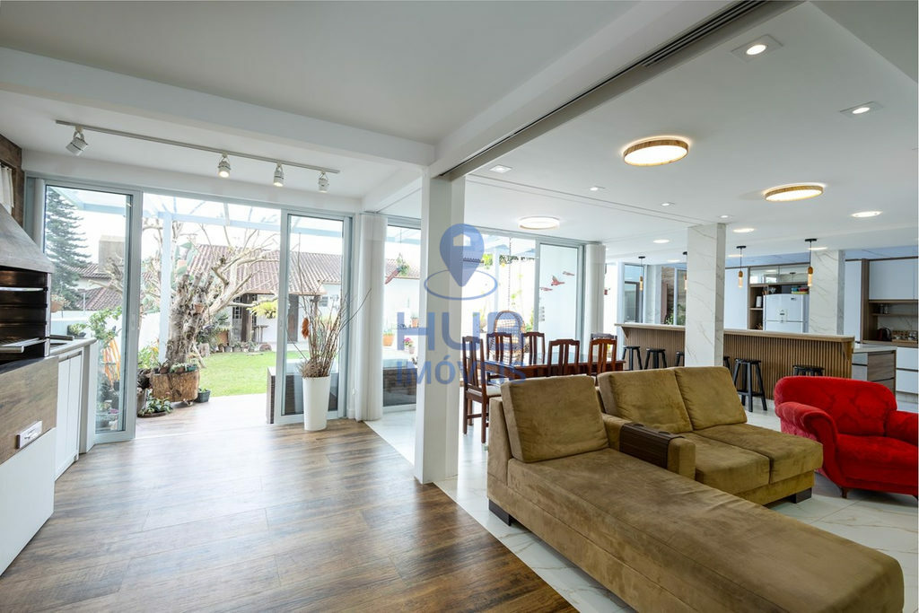 Casa, 4 quartos, 327 m² - Foto 32
