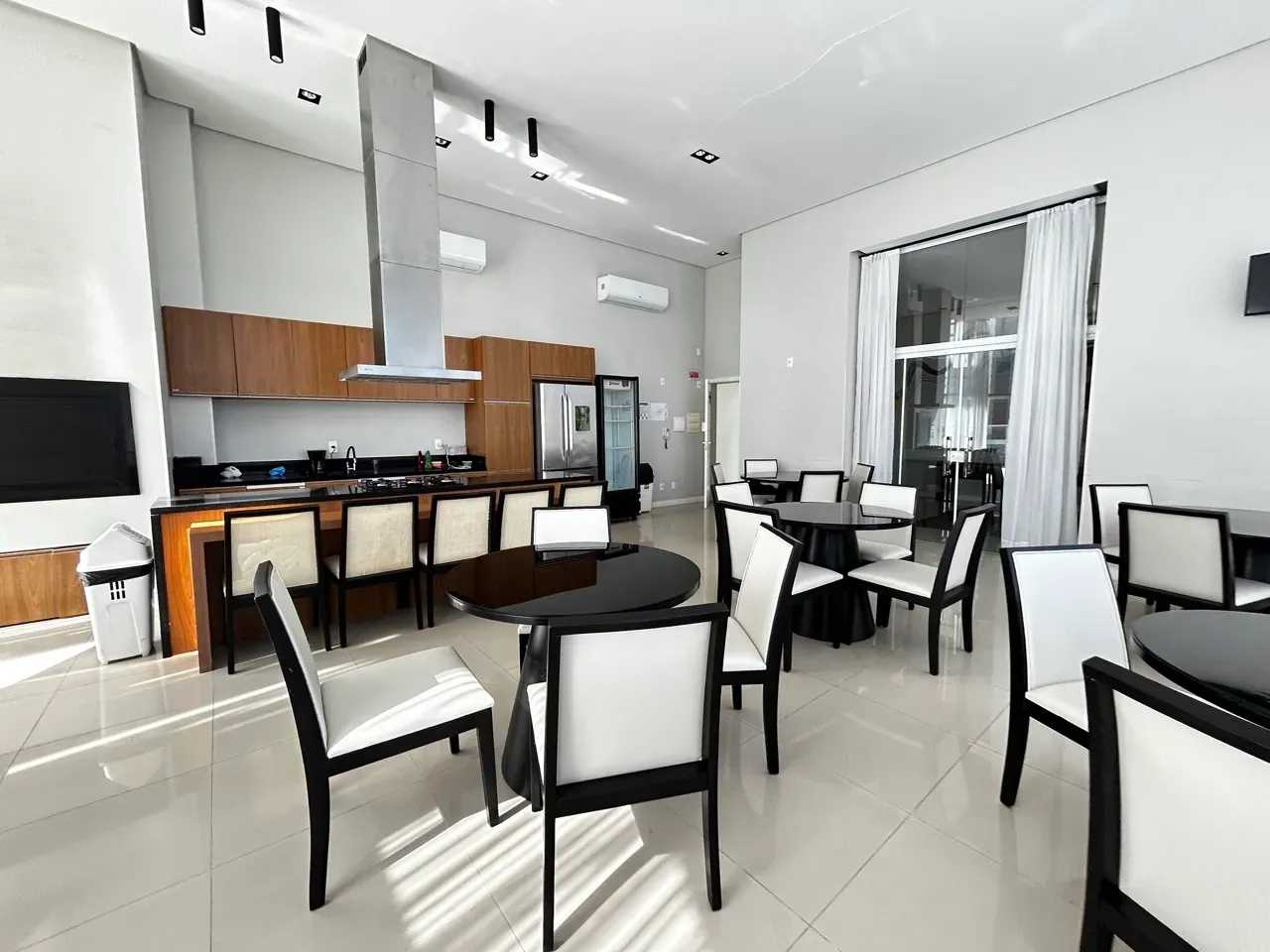 Apartamento, 3 quartos - Foto 1