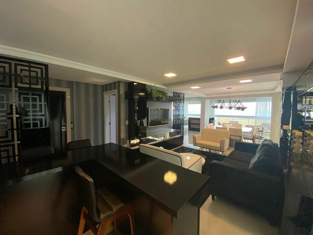 Apartamento, 4 quartos, 208 m² - Foto 6