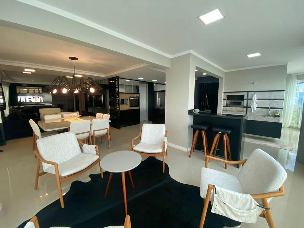 Apartamento, 4 quartos, 208 m² - Foto 9