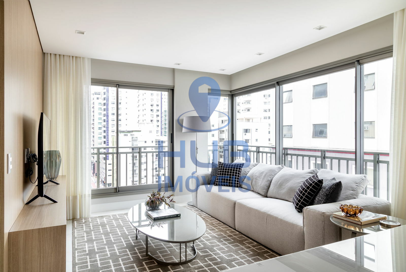 Apartamento, 3 quartos, 229 m² - Foto 1