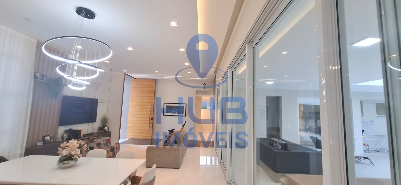 Casa, 4 quartos, 361 m² - Foto 2