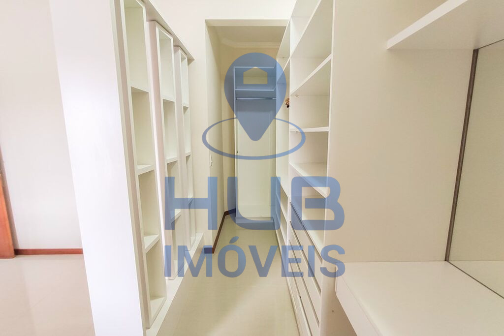 Casa, 4 quartos, 223 m² - Foto 2