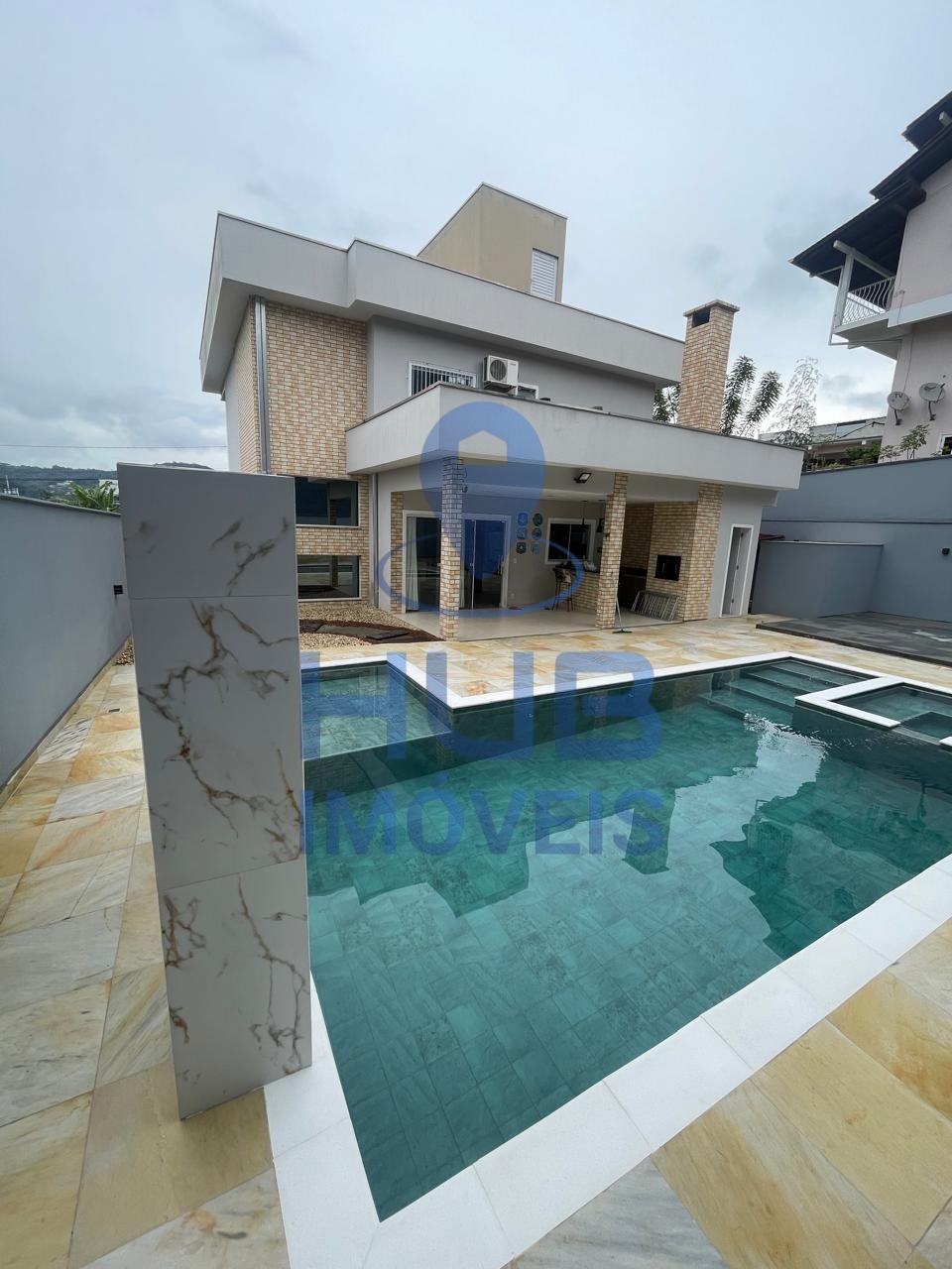 Casa, 3 quartos, 250 m² - Foto 1