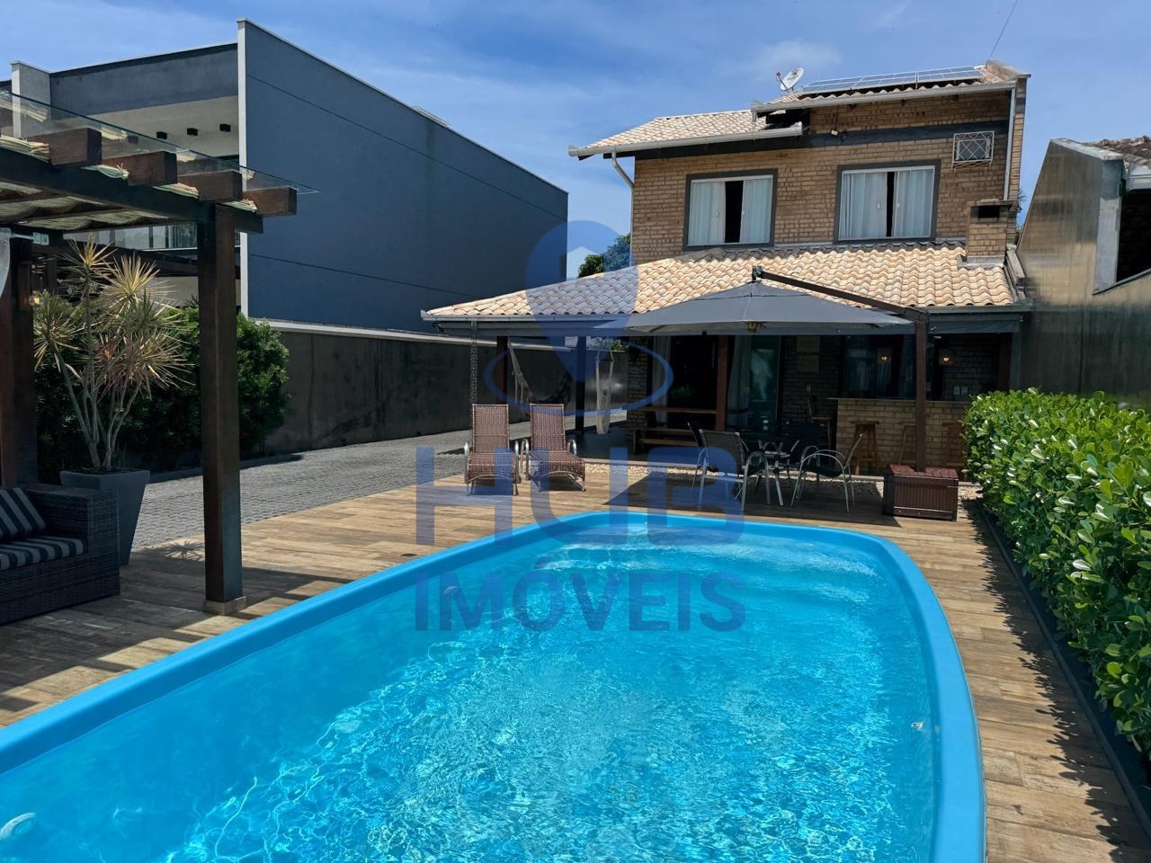 Casa, 4 quartos, 250 m² - Foto 1