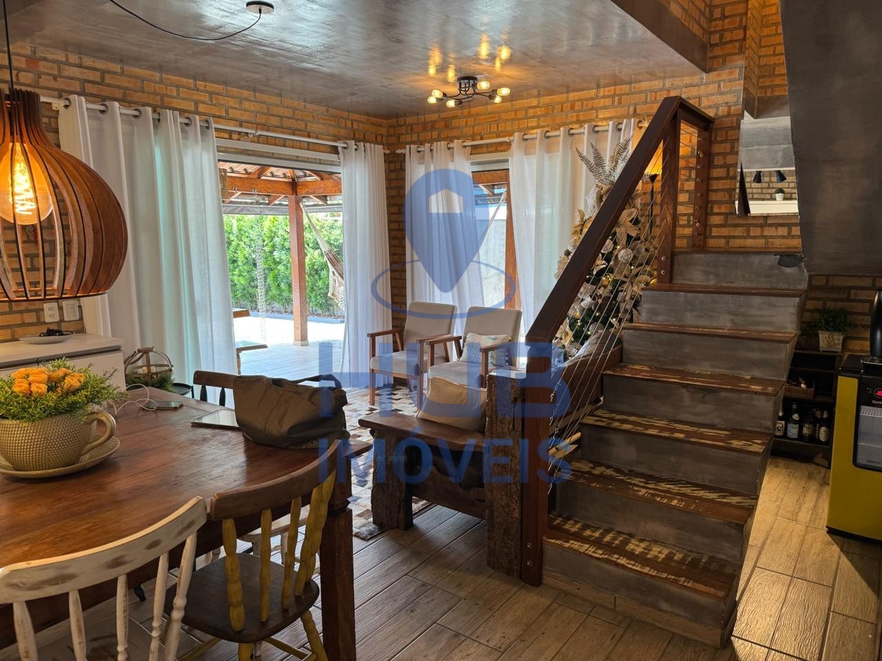 Casa, 4 quartos, 250 m² - Foto 12
