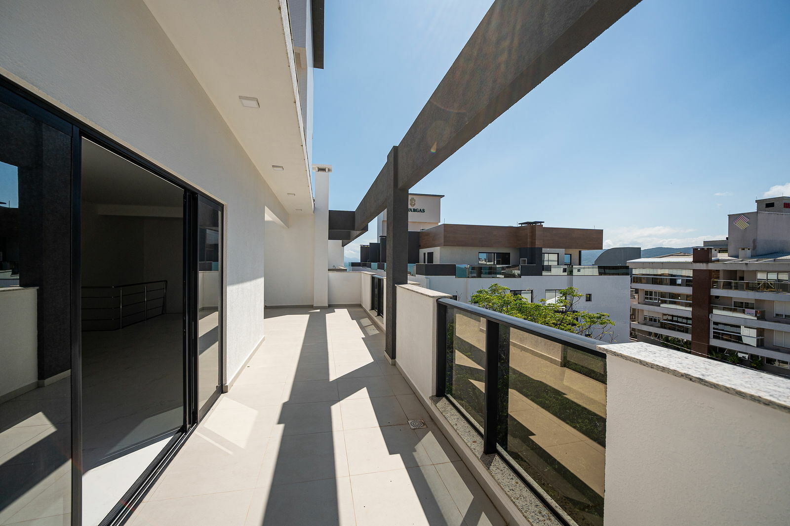 Apartamento, 3 quartos, 150 m² - Foto 1