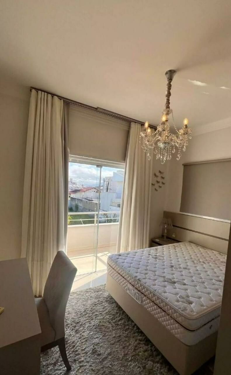 Casa, 3 quartos, 222 m² - Foto 15