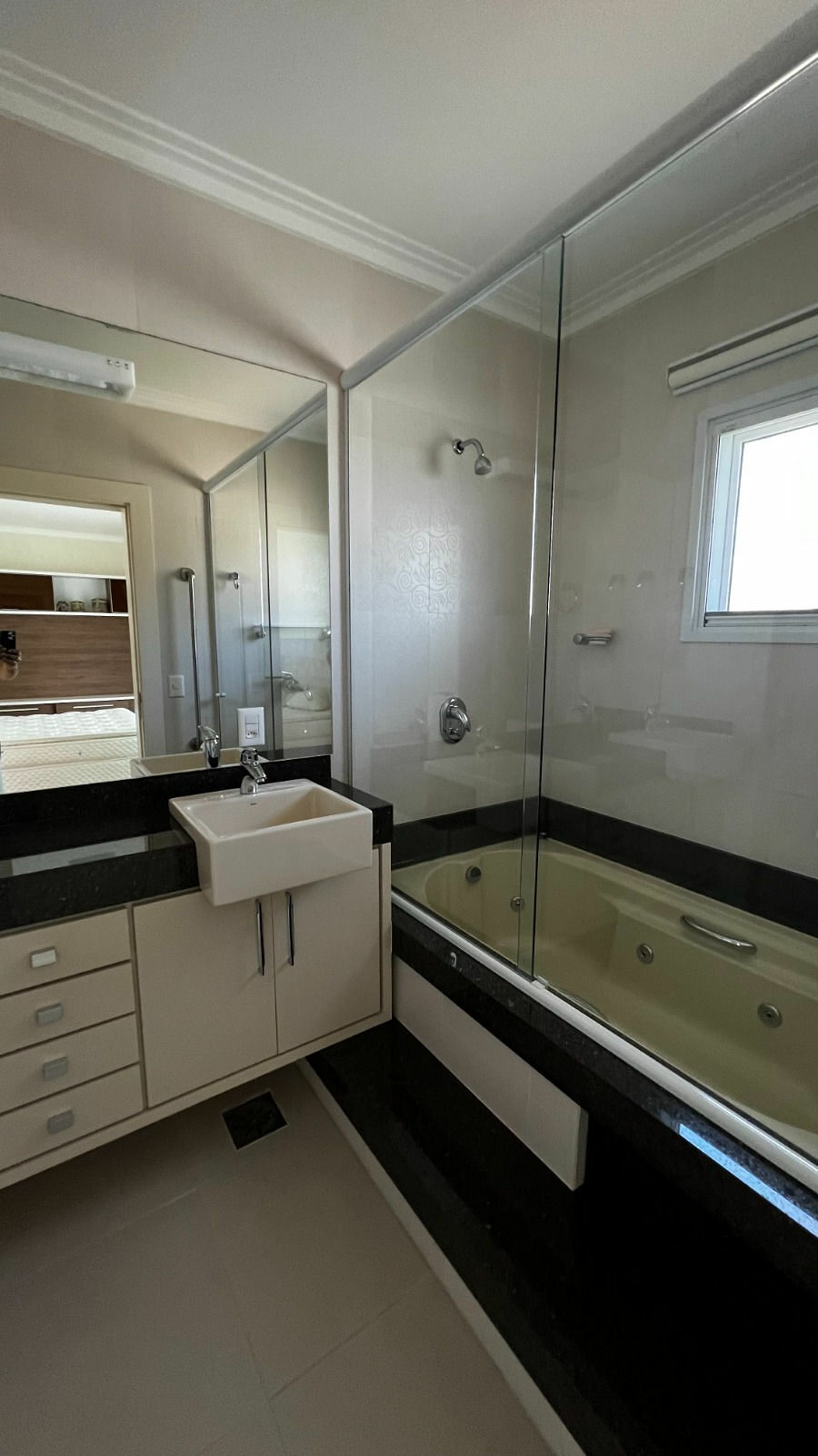 Casa, 3 quartos, 203 m² - Foto 9