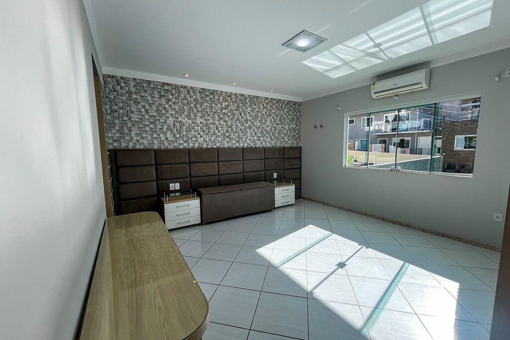 Casa, 4 quartos, 221 m² - Foto 7