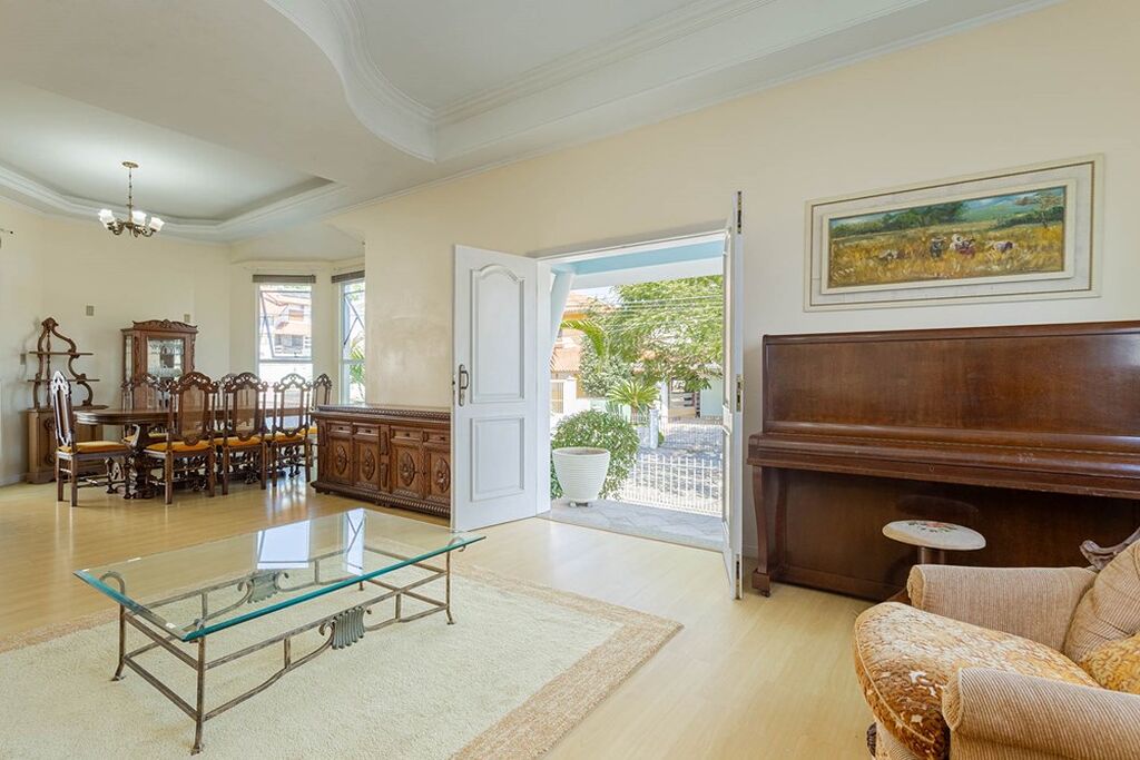 Casa, 5 quartos, 284 m² - Foto 1
