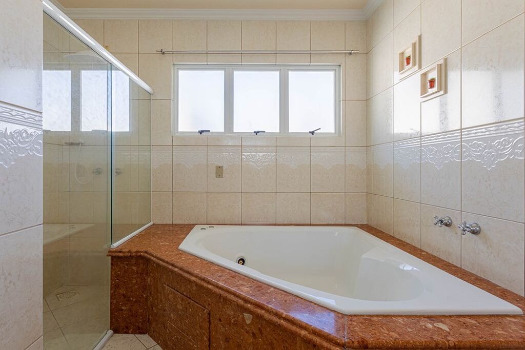 Casa, 5 quartos, 284 m² - Foto 3