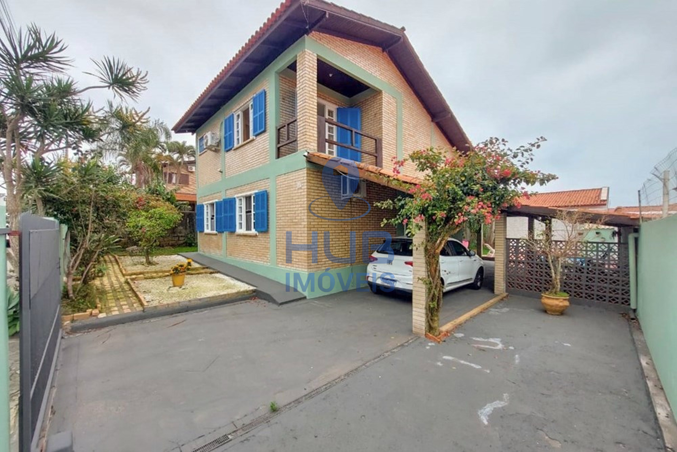 Casa, 3 quartos, 246 m² - Foto 1