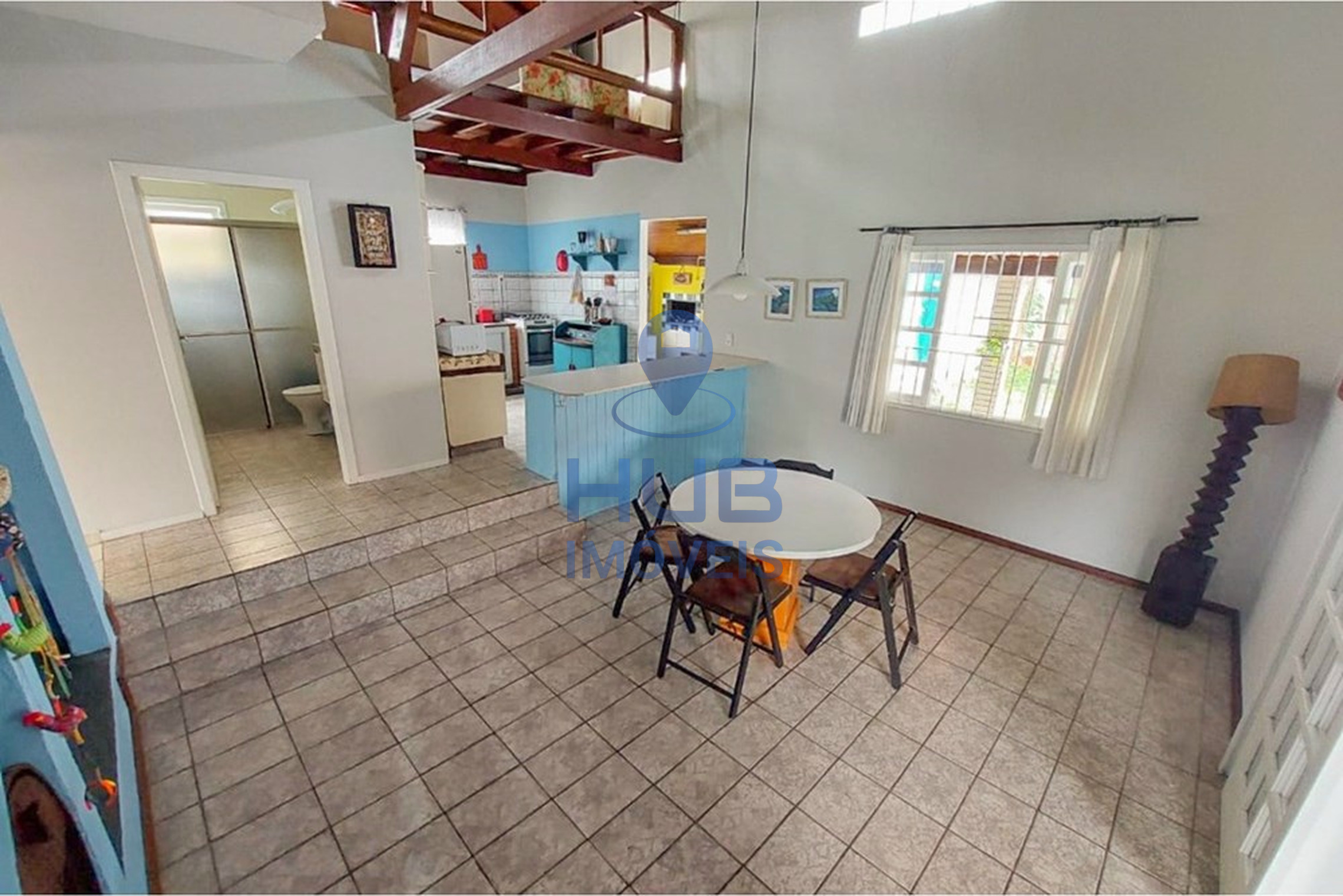 Casa, 3 quartos, 246 m² - Foto 2
