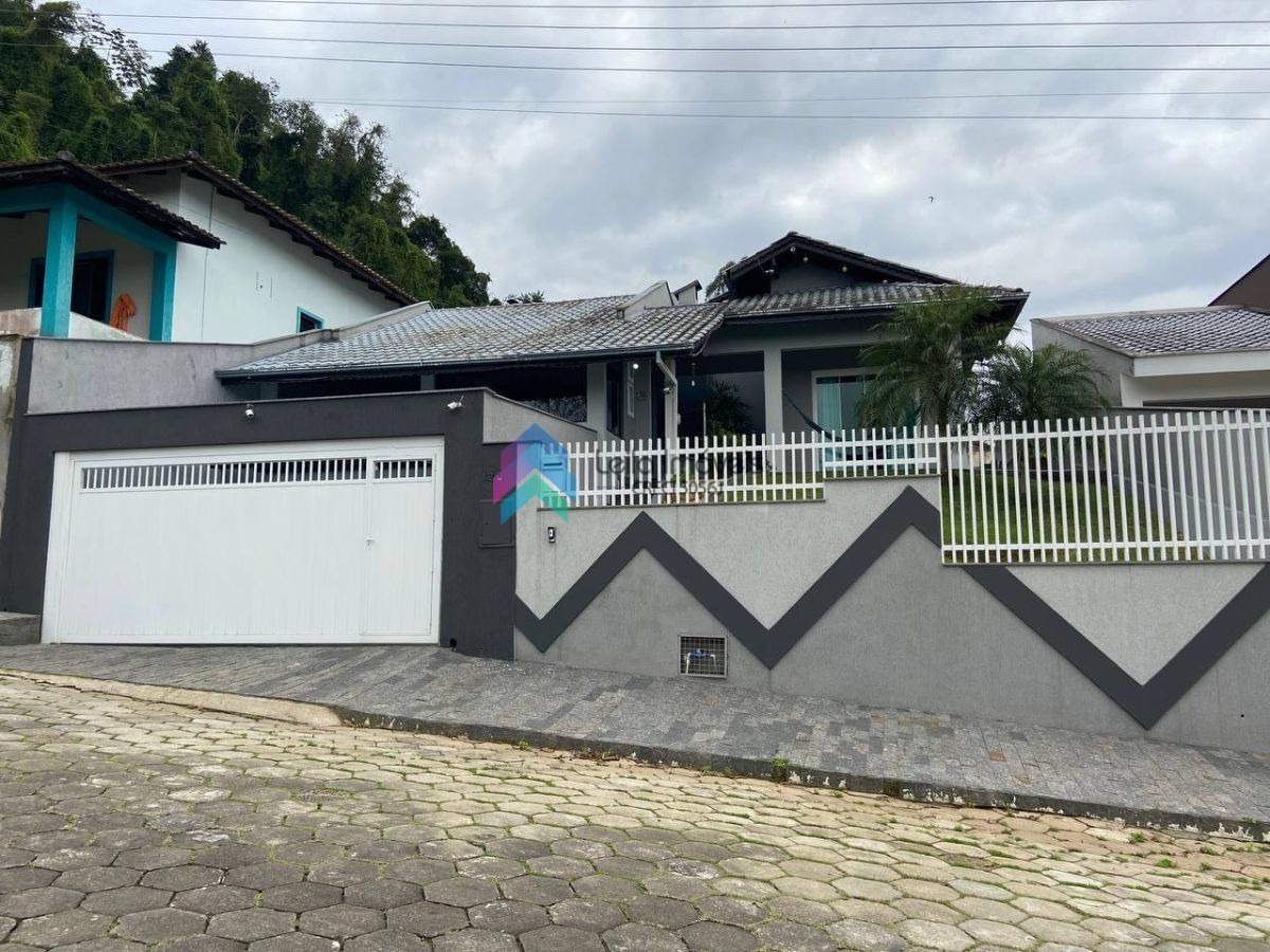 Casa à venda  no Avaí - Guaramirim, SC. Imóveis