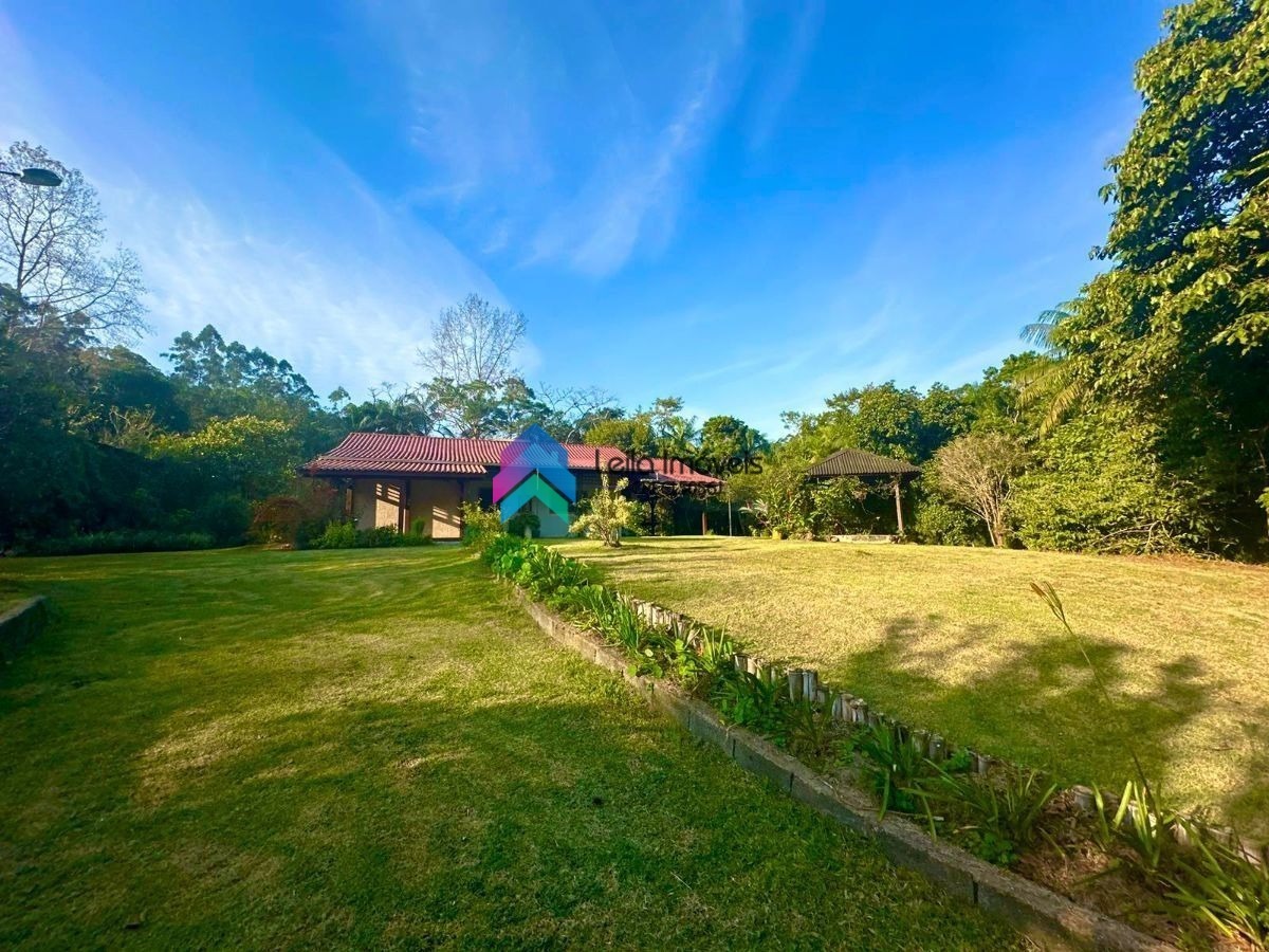 Apartamento à venda  no Corticeira - Guaramirim, SC. Imóveis