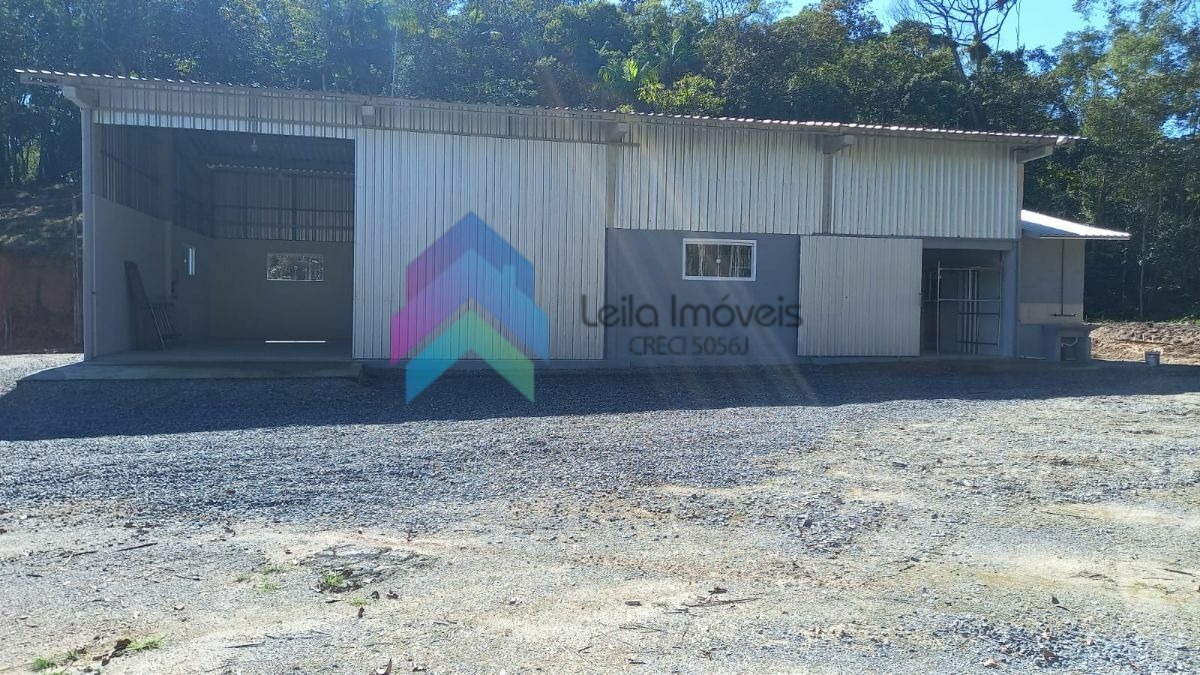 Loja/salão/consultório para alugar  no Caixa Dágua - Guaramirim, SC. Imóveis