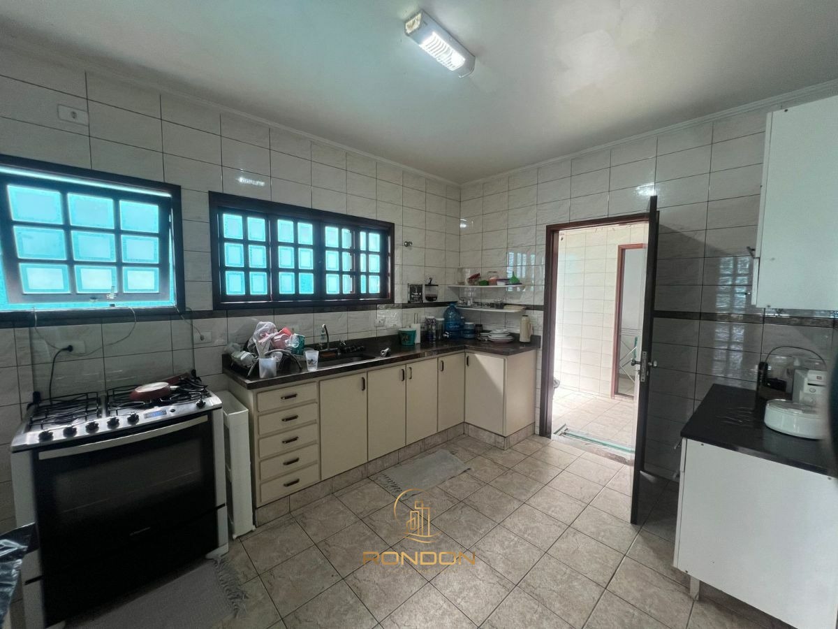 Casa, 4 quartos, 191 m² - Foto 5