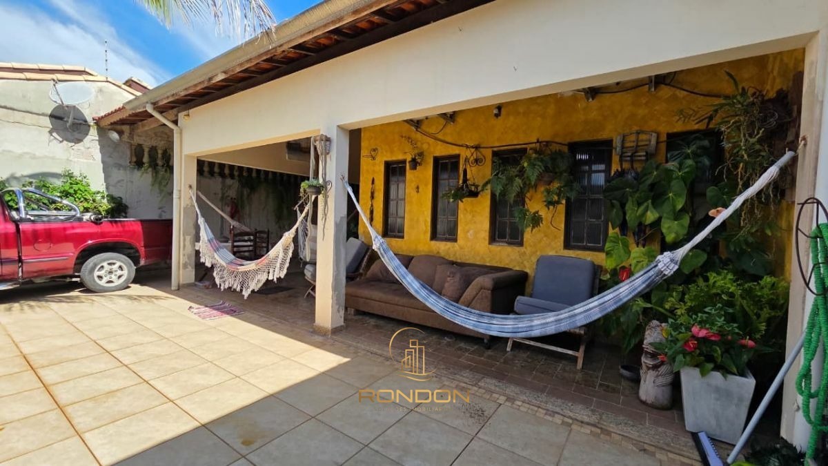 Casa 3 Dormitórios para venda em Itanhaém - SP