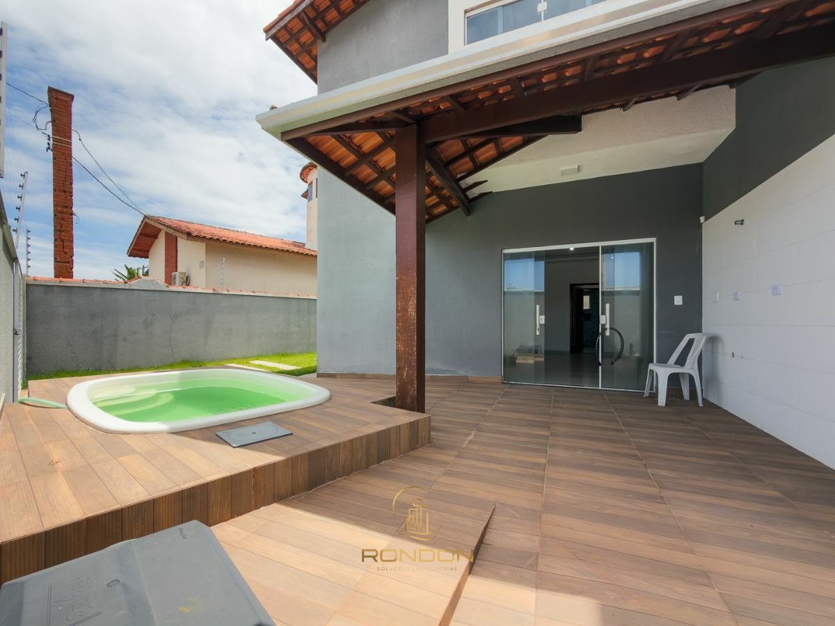 Casa, 3 quartos, 98 m² - Foto 1