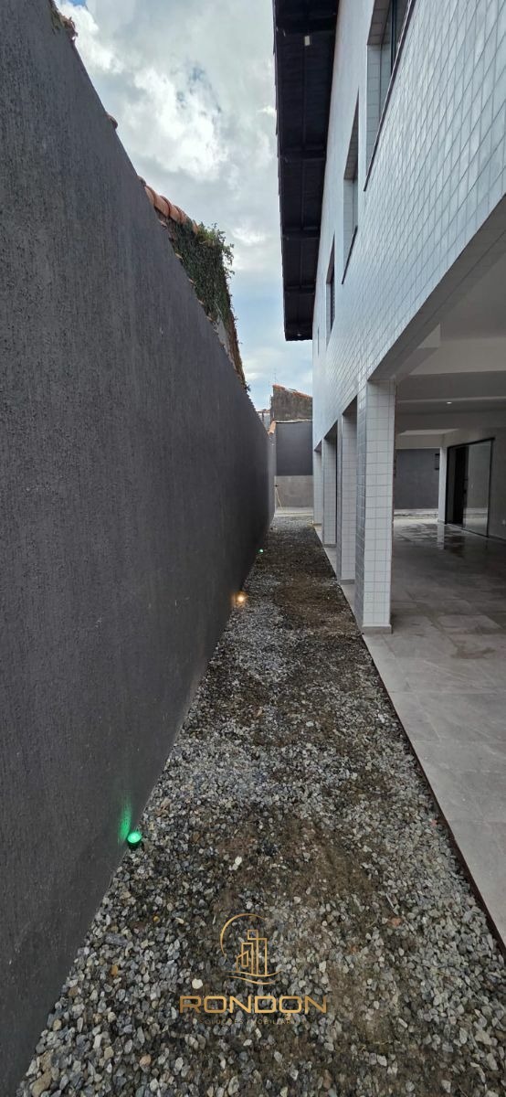 Casa, 5 quartos, 252 m² - Foto 12