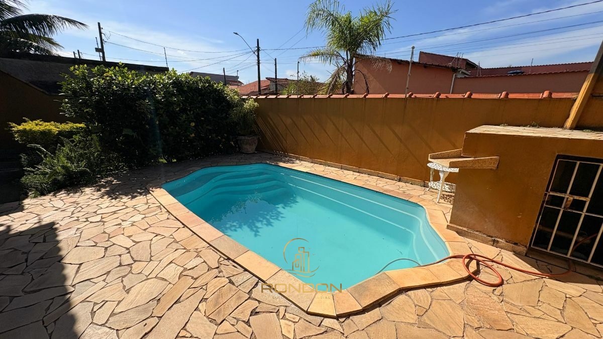 Casa, 3 quartos, 80 m² - Foto 1