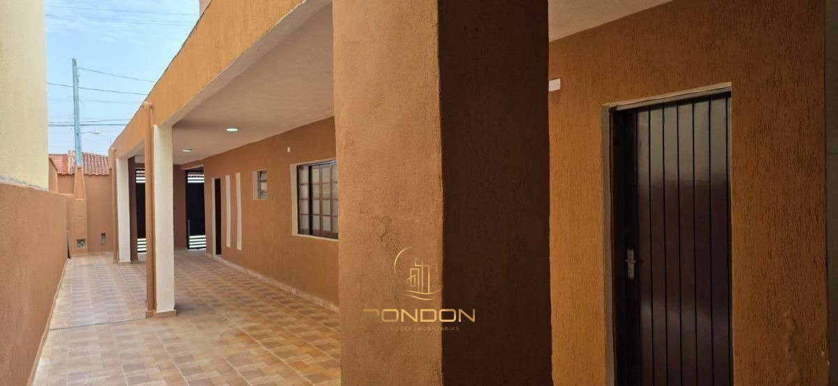 Casa 3 Dormitórios para venda em Itanhaém - SP