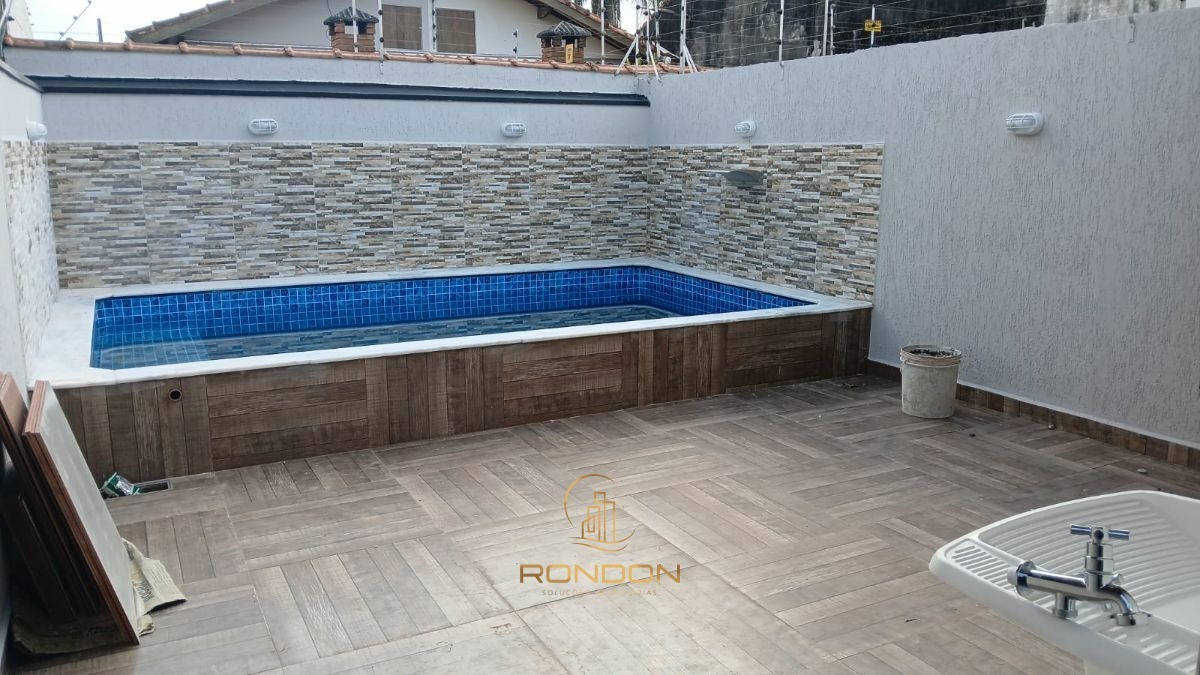 Casa, 2 quartos, 70 m² - Foto 1
