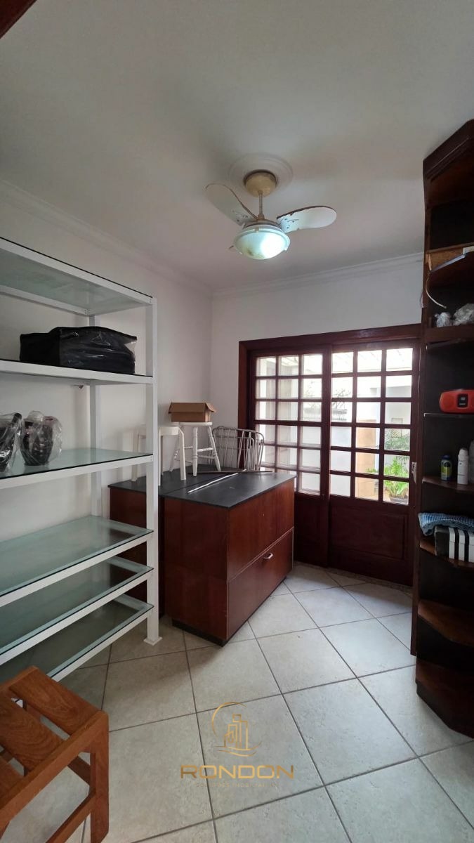 Casa, 5 quartos, 268 m² - Foto 17