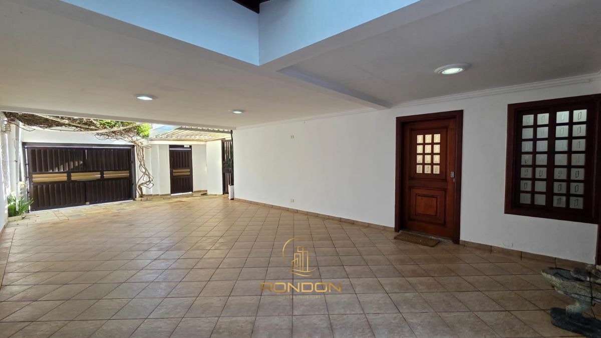 Casa, 5 quartos, 268 m² - Foto 2