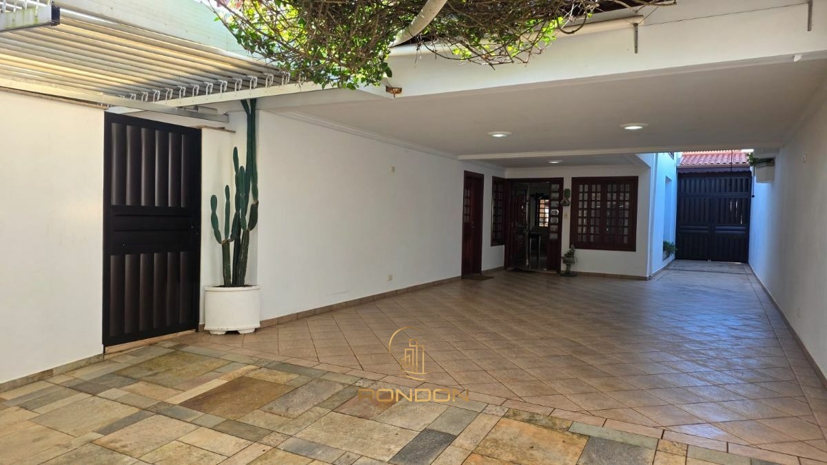 Casa, 5 quartos, 268 m² - Foto 3