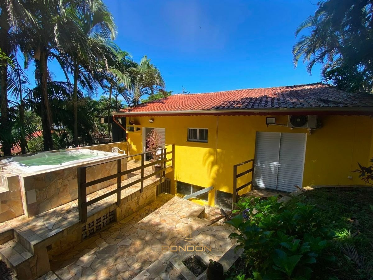 Casa, 5 quartos, 260 m² - Foto 3