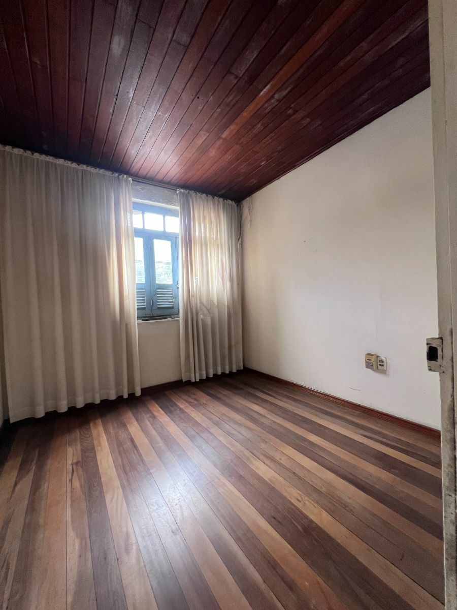 Casa, 3 quartos, 242 m² - Foto 10
