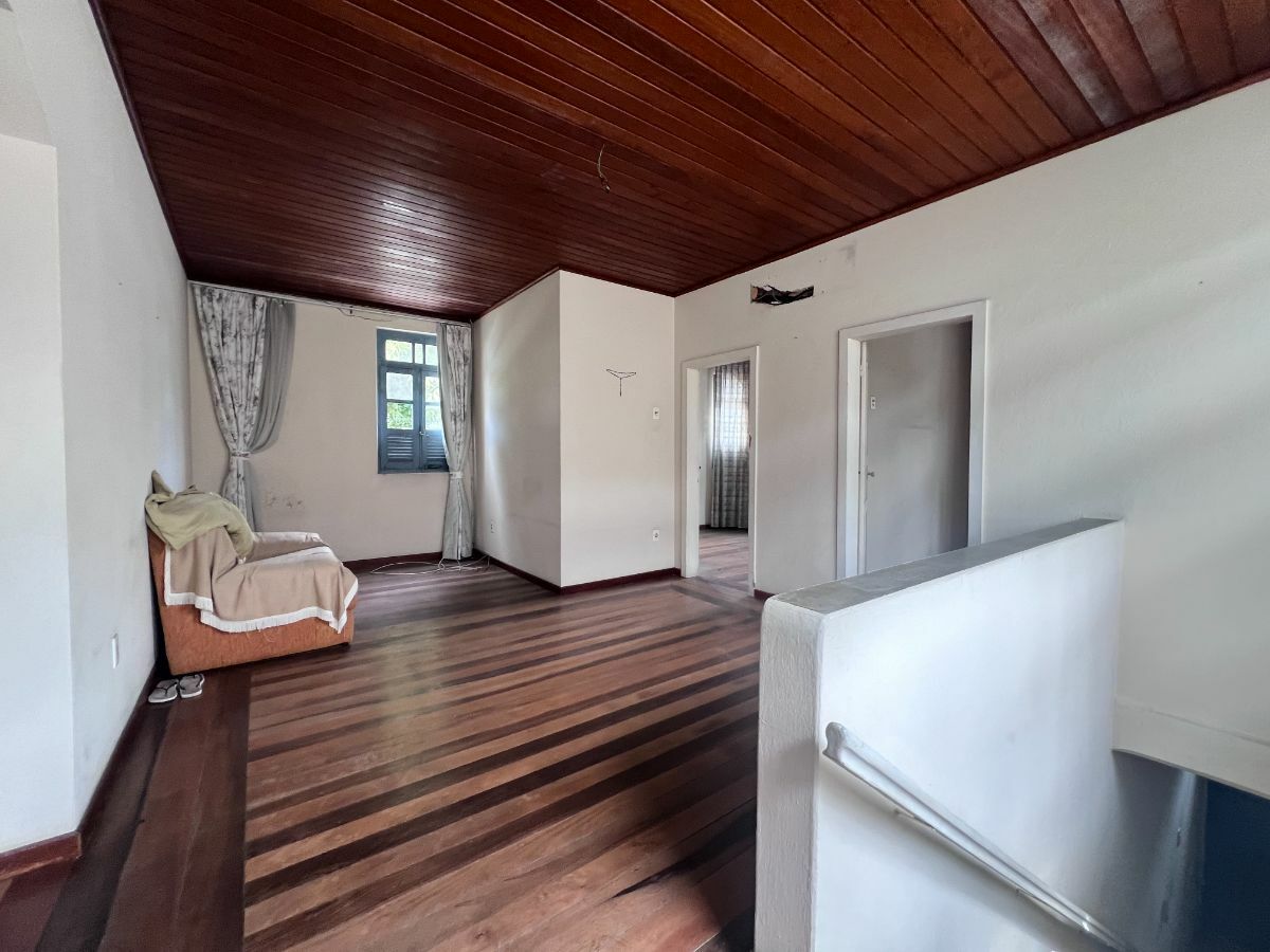 Casa, 3 quartos, 242 m² - Foto 14