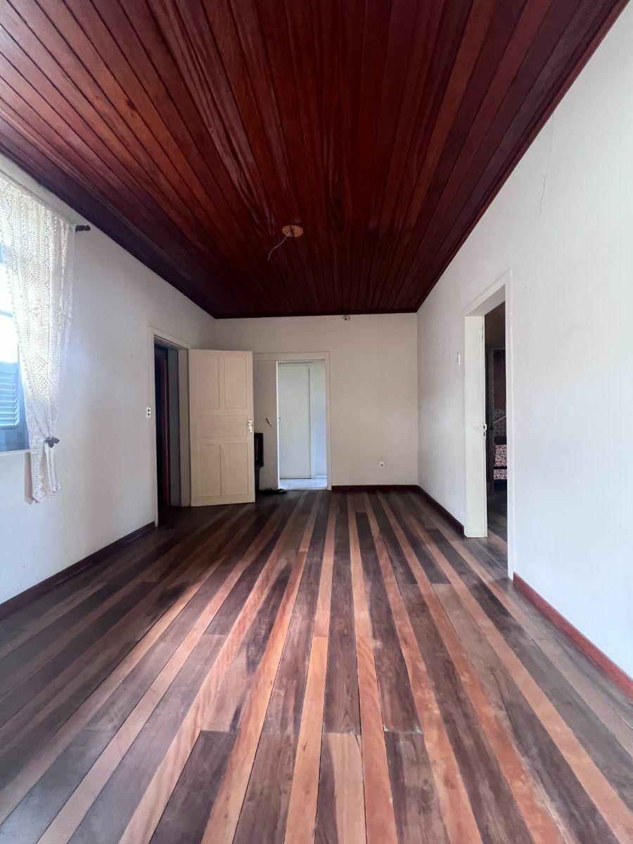 Casa, 3 quartos, 242 m² - Foto 15